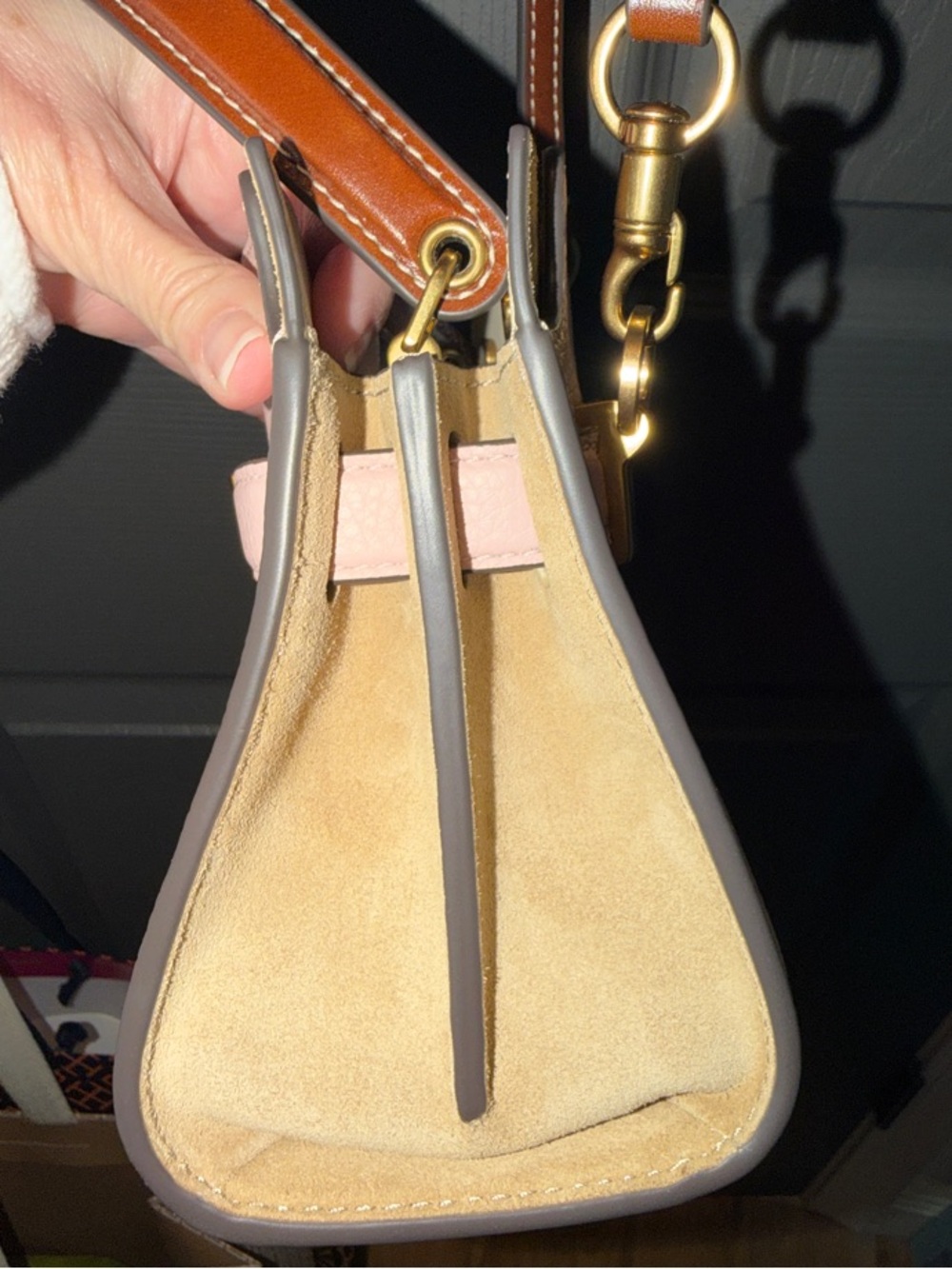 Tory Burch Petite Lee Radziwill Pebbled Pink Sand - Picture 9 of 11